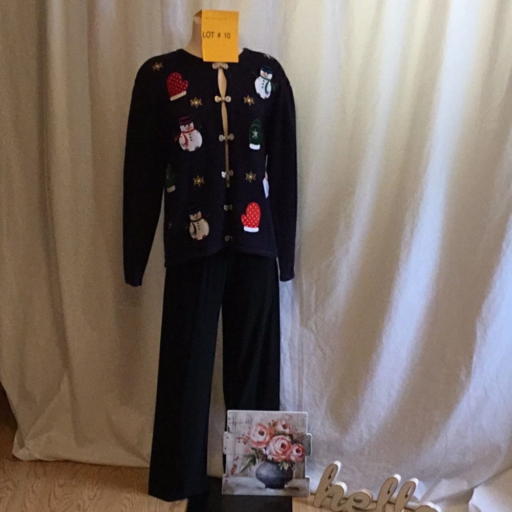 Vintage navy Christmas sweater w/ornate closures